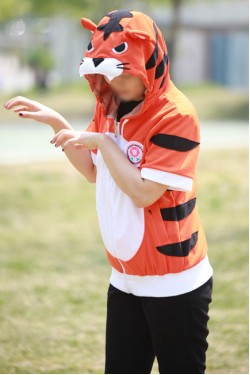 Bengal Tiger Kigururmi Hoodie